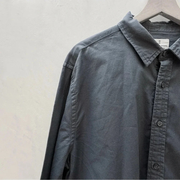Mutual Weave || Men's Long Sleeve Buttoned Down in Dark Slate XL - Picture 4 of 10